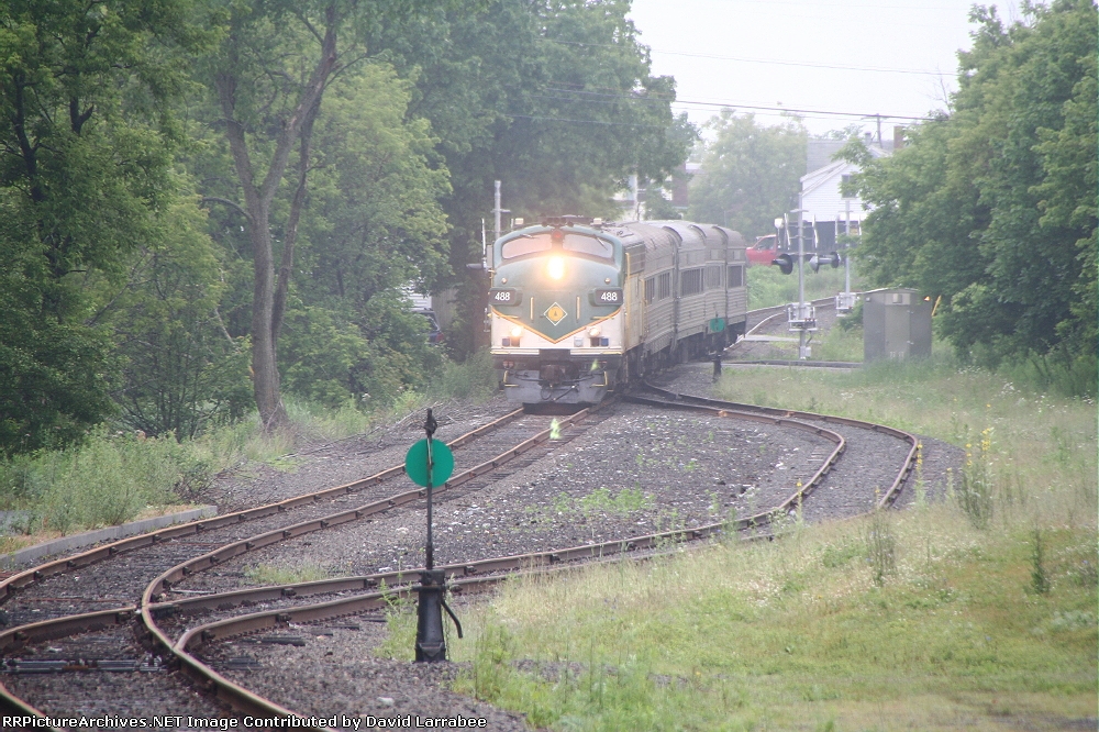 Maine Eastern arriving